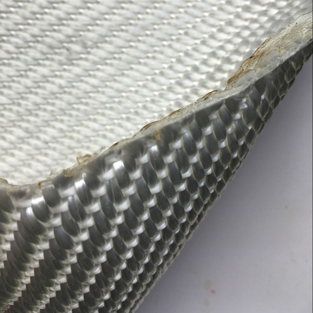 Geotêxtil tecido multifilamento PET de alta resistência 400-50 KN/M para reforço de solo macio com baixo alongamento na ruptura