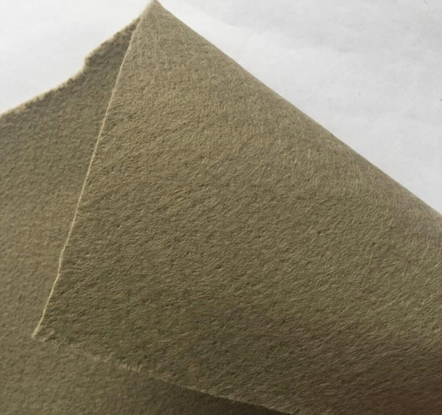 Geotêxtil não tecido do perfurador da agulha do ANIMAL DE ESTIMAÇÃO para sacos/Geobags para aterro da margem do rio e controle de erosão